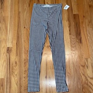 Planet Gold black and white checked leggings